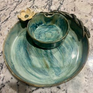 Handcrafted Ceramic Pottery Serving Dish with Floral Accent